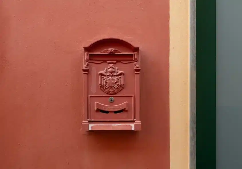 Boîte postale définition